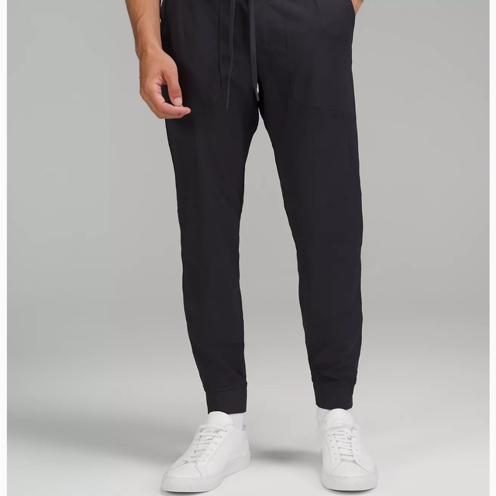 Lululemon Men’s Abc Joggers Gem